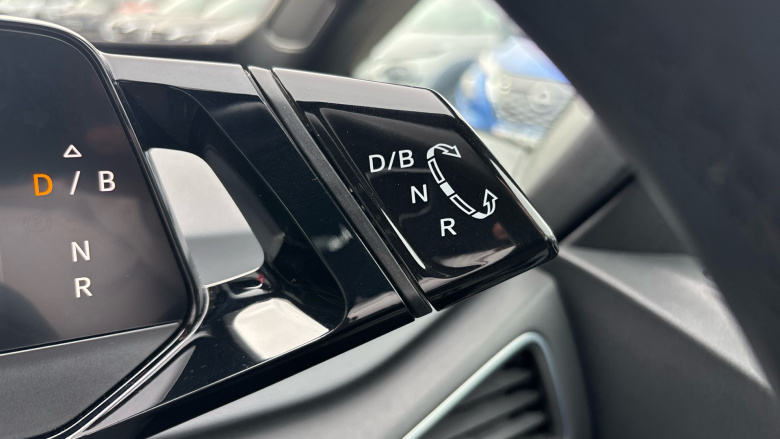 Volkswagen ID.3 150kW Life Pro Performance 58kWh 5dr Auto Electric Hatchback